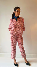 Load image into Gallery viewer, PANTALÓN LEANDRA RED & PINK
