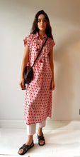 Cargar imagen en el visor de la galería, VESTIDO LOLA RED & PINK