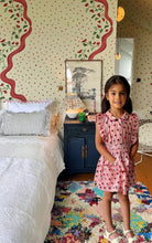 Cargar imagen en el visor de la galería, APRON INMA RED & PINK