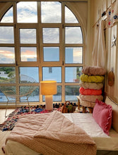 Load image into Gallery viewer, FUNDA COJÍN RECTANGULAR VICHY FLORENCE HORTENSIA Y LILA