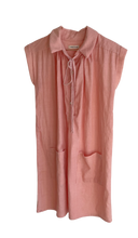 Load image into Gallery viewer, Vestido Lola coral niña
